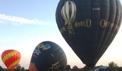 Airborne Balloon Flights/The Leeds Castle Balloon